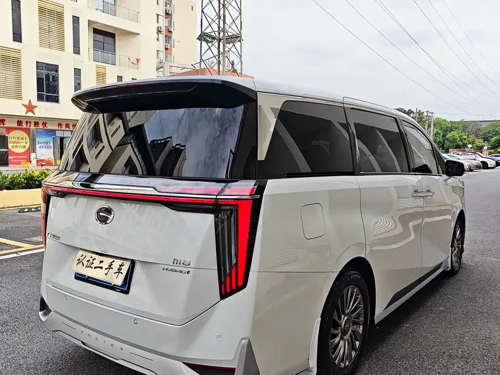 GAC Motor Trumpchi M8 — фото 3