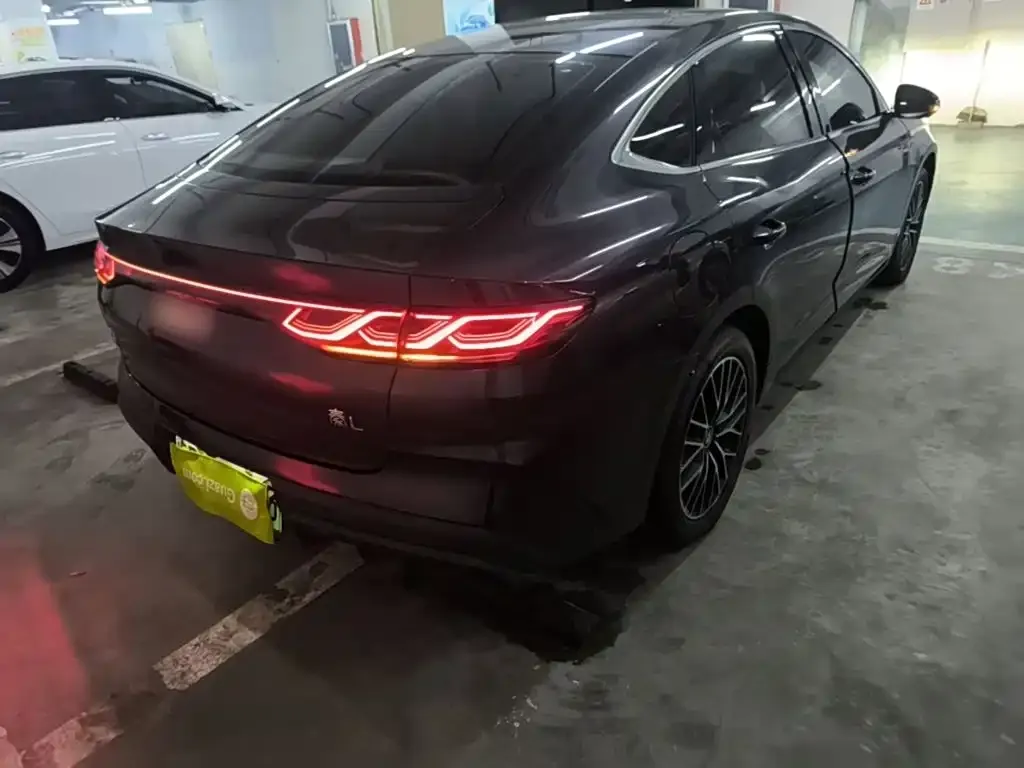 BYD Qin L — фото 8