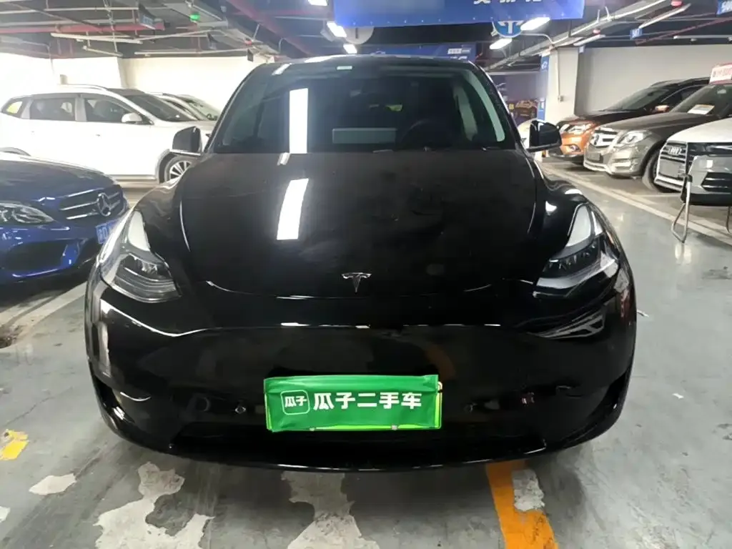 Tesla Model Y — фото 8