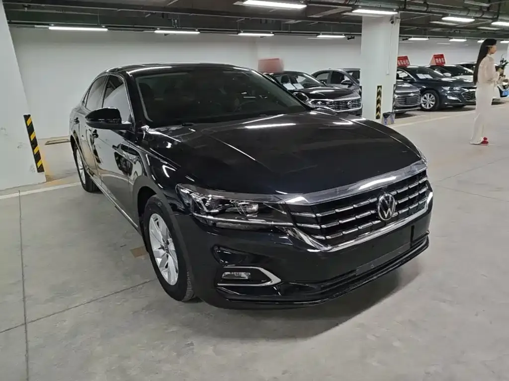 Volkswagen Passat — фото 4