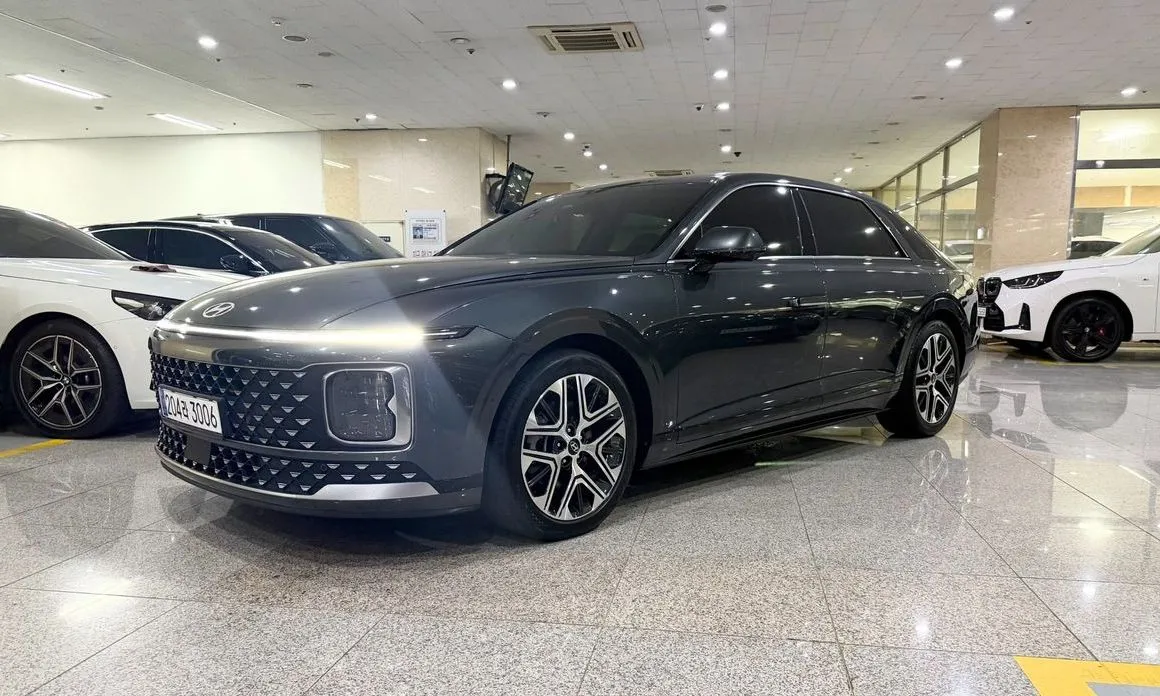 Hyundai Grandeur — фото 1