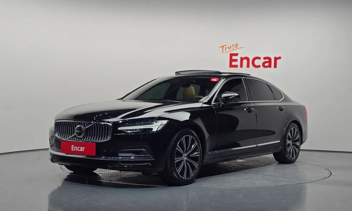 Volvo S90 — фото 1