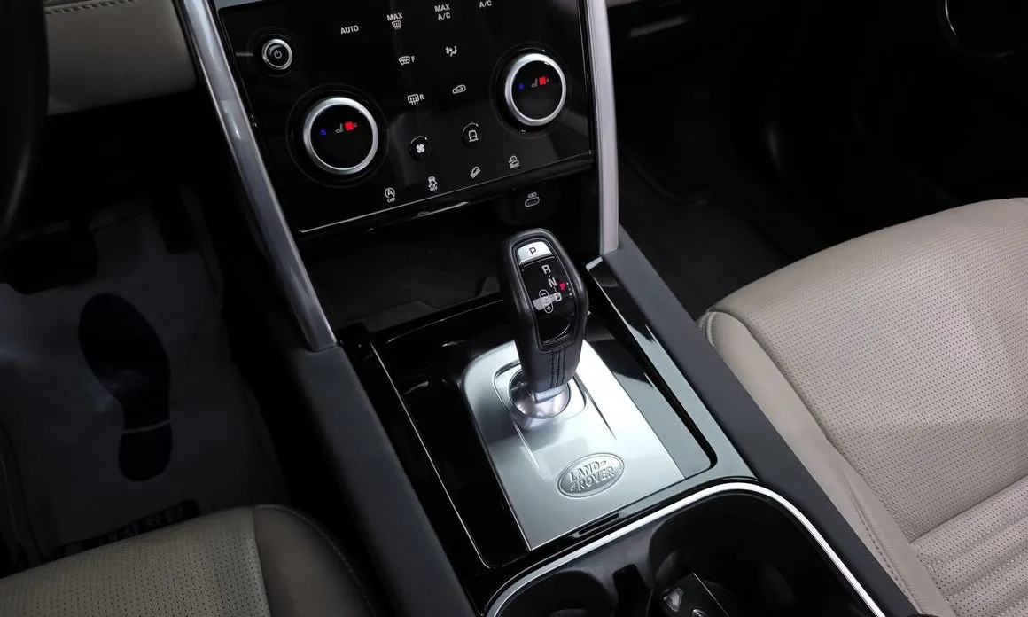 Land Rover Discovery Sport — фото 6