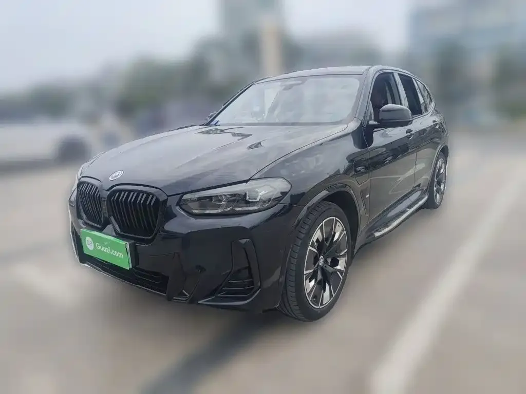 BMW iX3 — фото 4