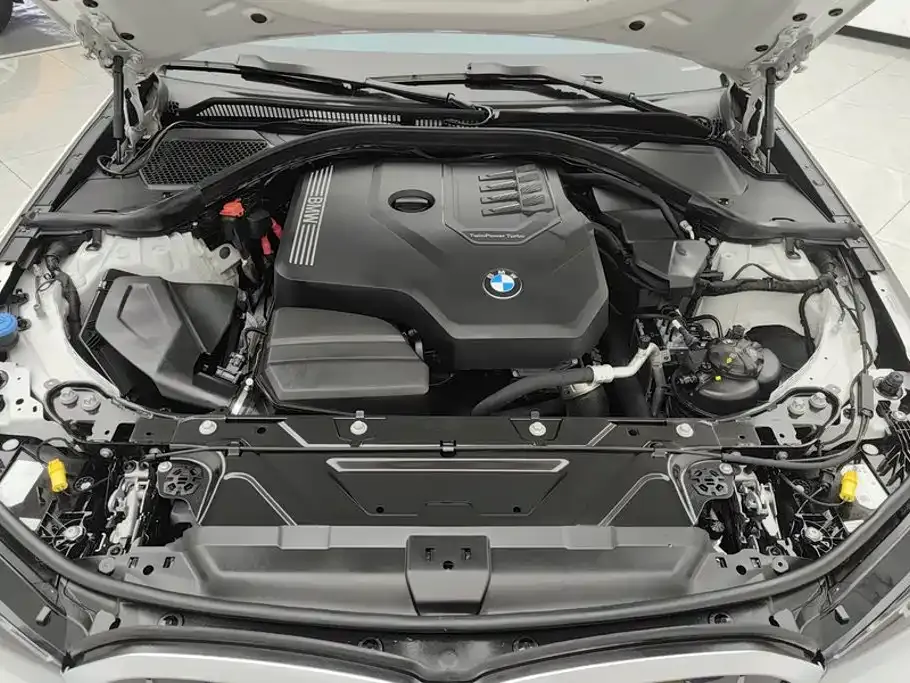BMW 3 Series — фото 6