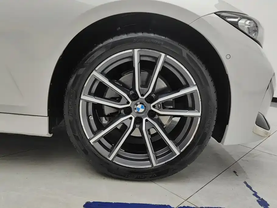 BMW 3 Series — фото 10