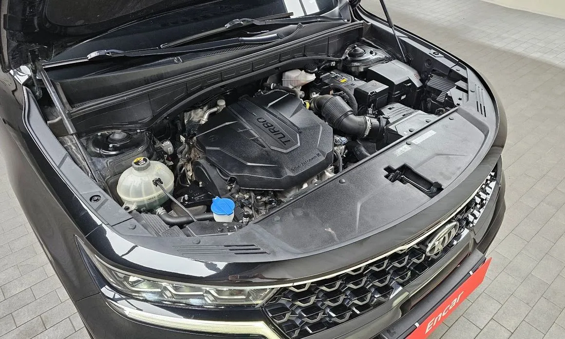 Kia Sorento — фото 8
