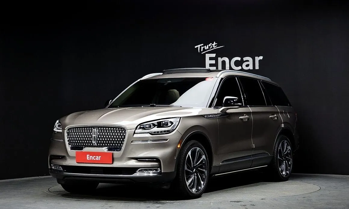 Lincoln Aviator — фото 1