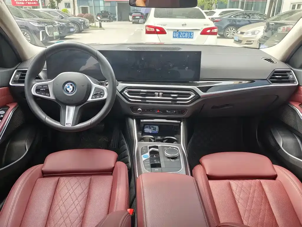 BMW i3 — фото 6