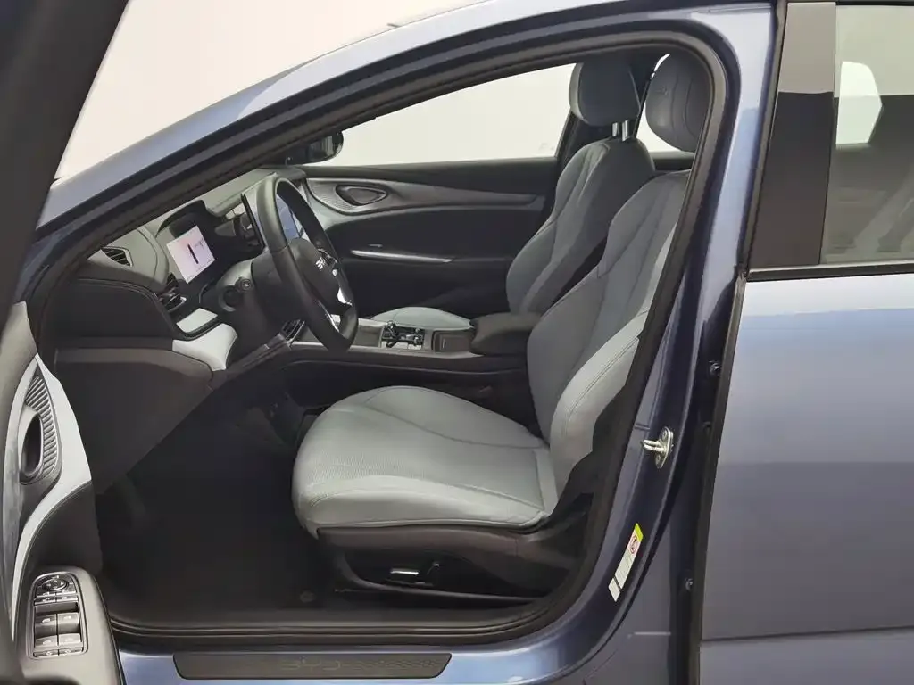 BYD Seal — фото 6