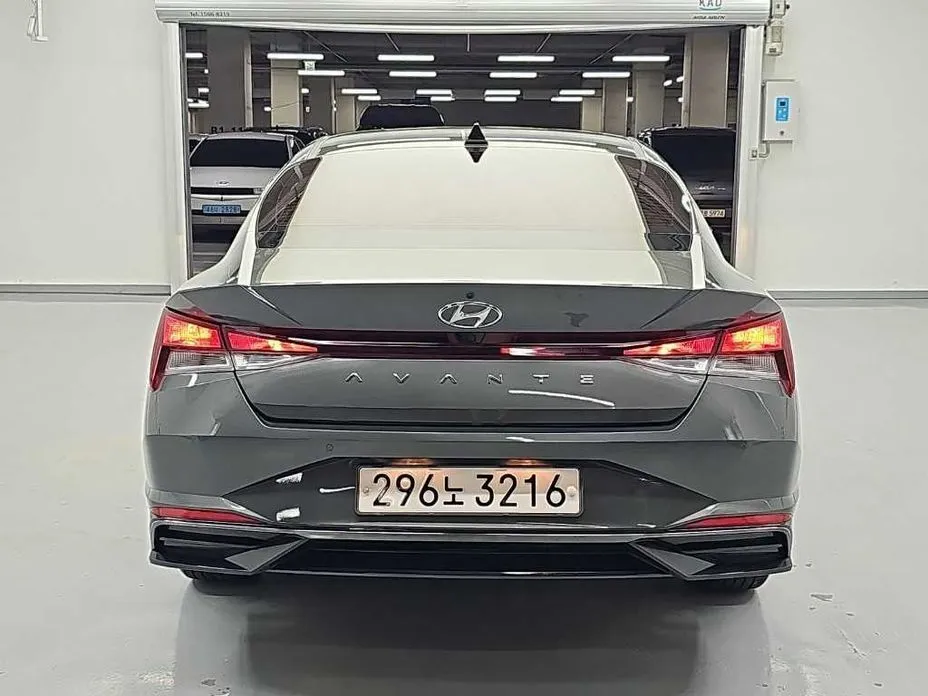 Hyundai AVANTE — фото 4