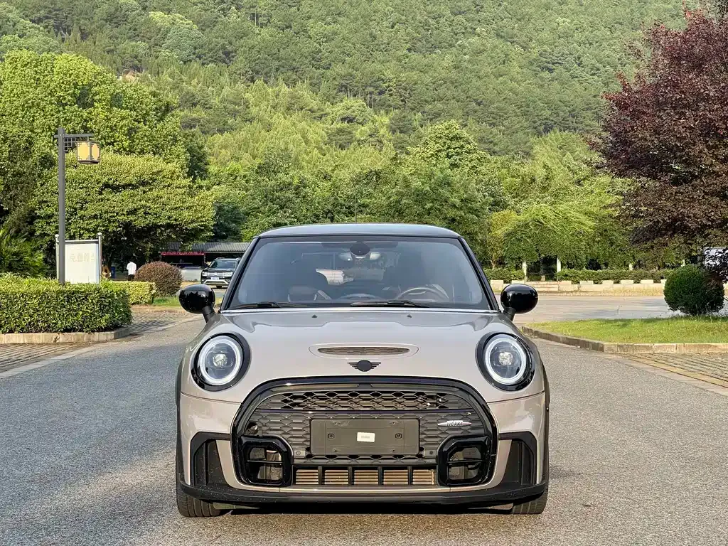 MINI Cooper (3-door) — фото 10