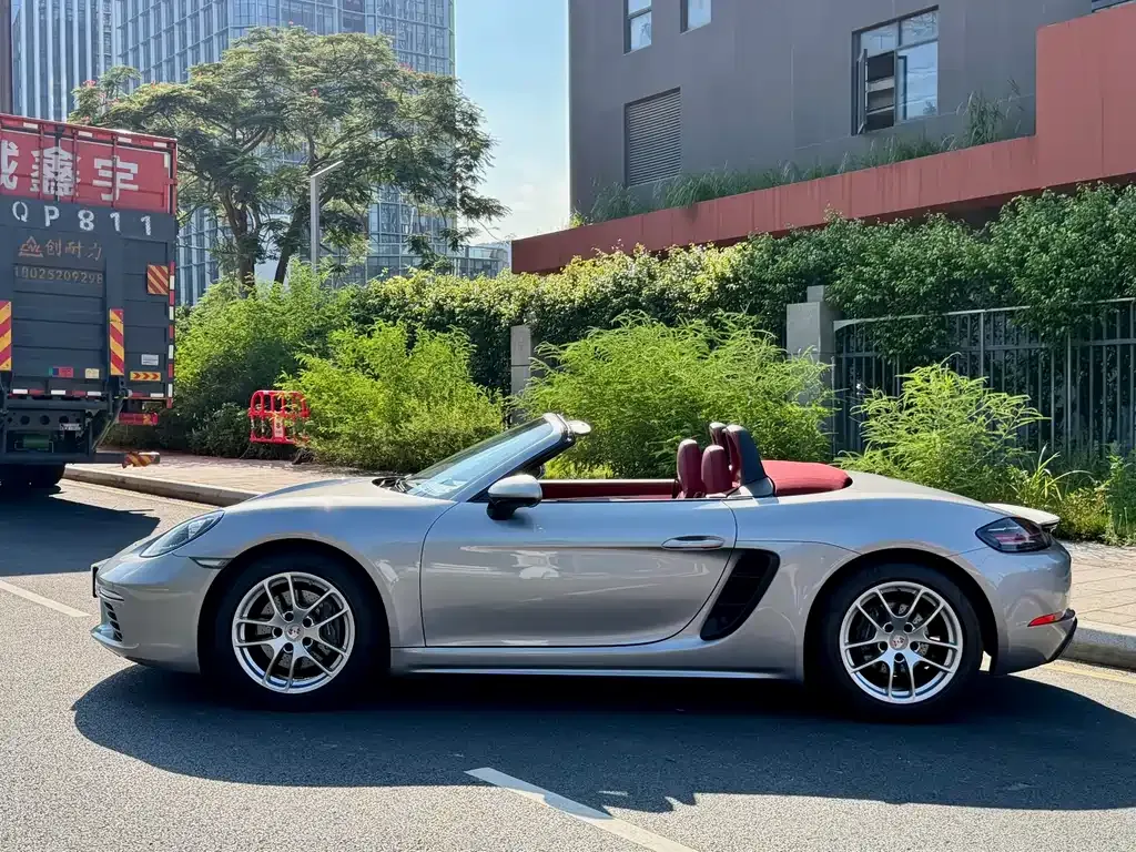 Porsche 718 — фото 10