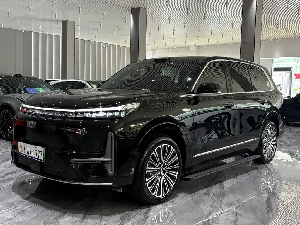 Geely Galaxy M9 — фото 1