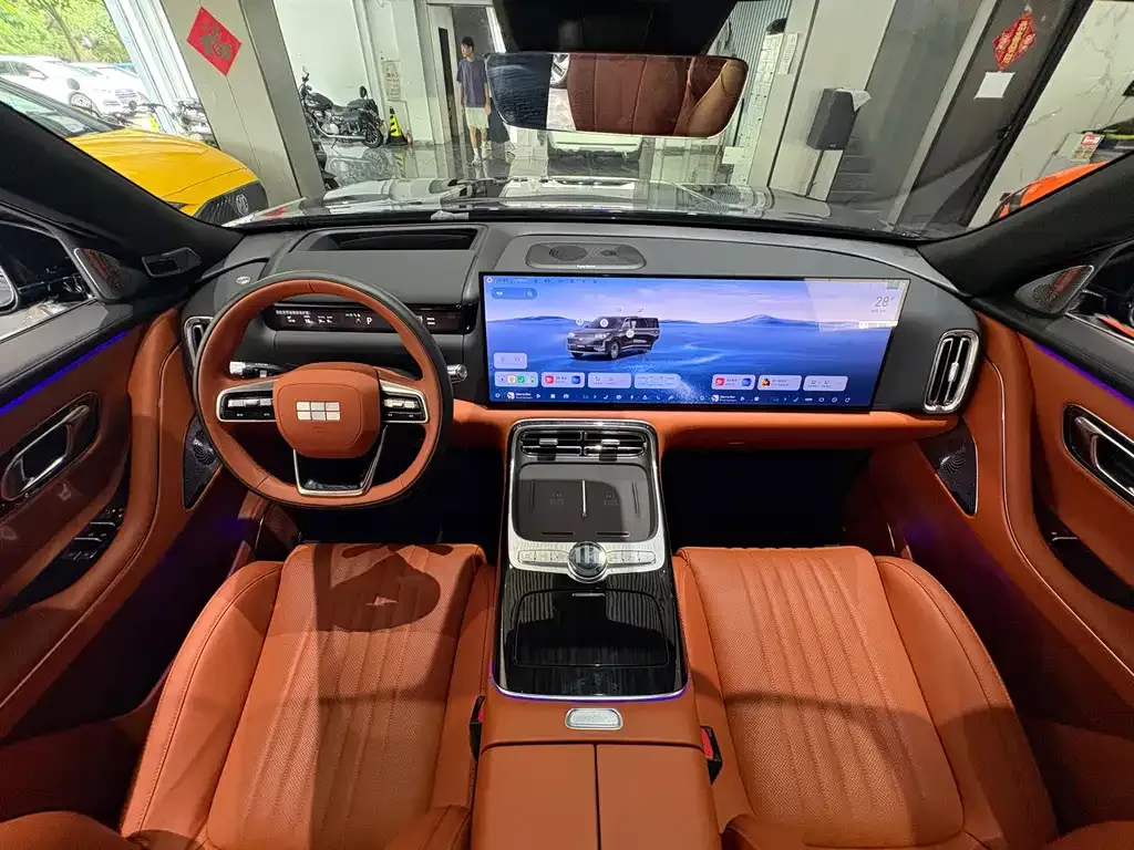 Geely Galaxy M9 — фото 10