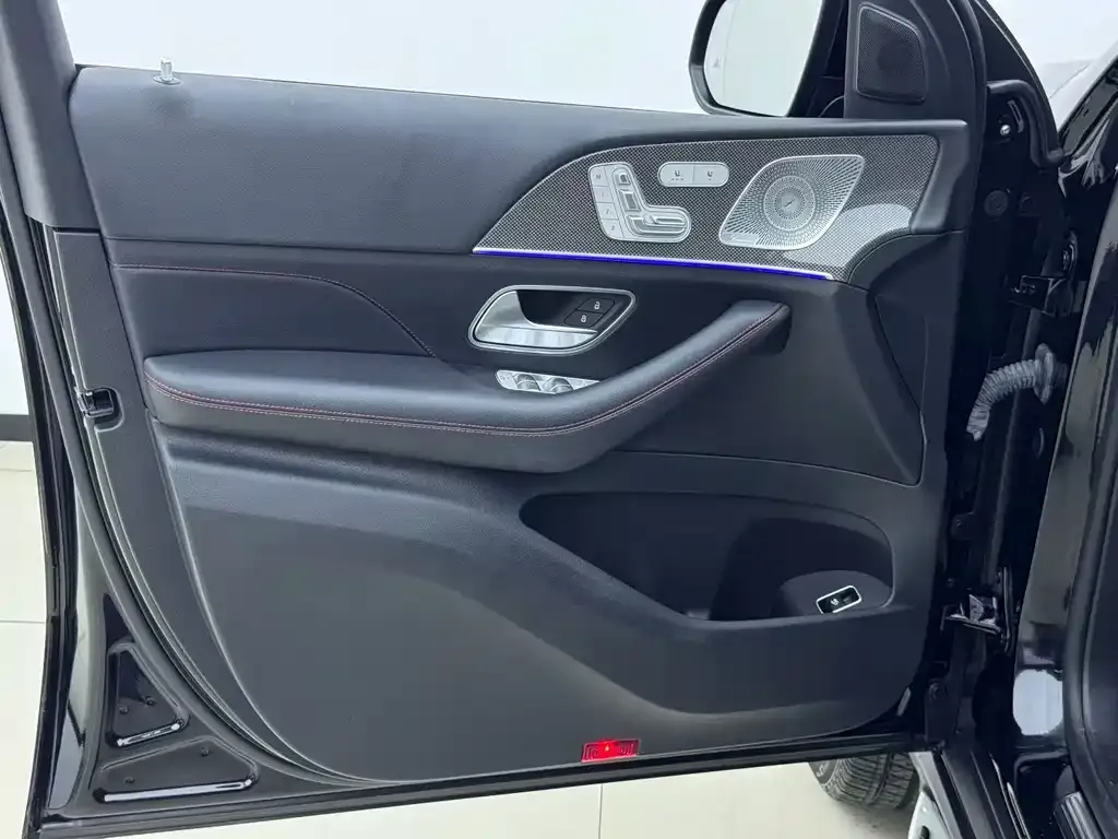 Mercedes-Benz GLE Coupe AMG — фото 9