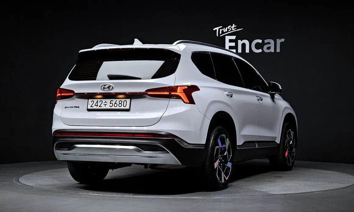Hyundai Santafe — фото 5