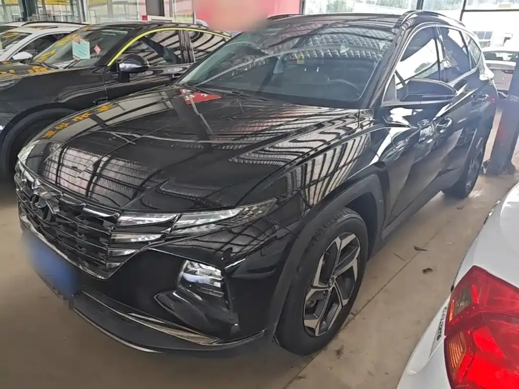 Hyundai Tucson — фото 1