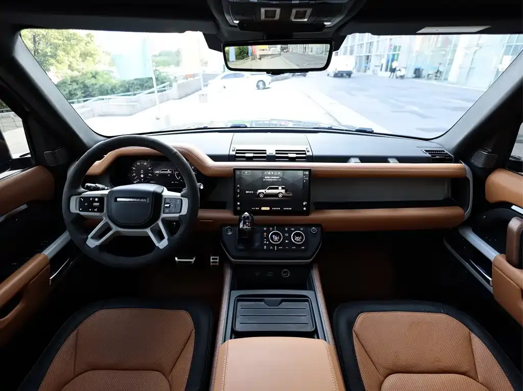 Land Rover Defender — фото 6