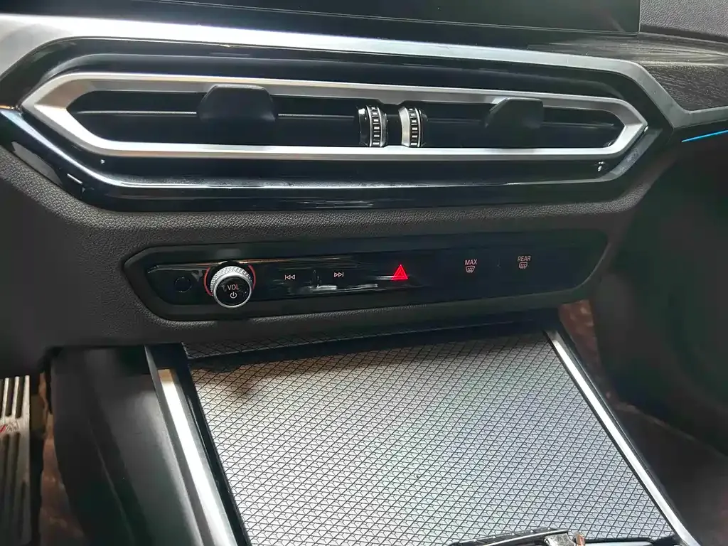 BMW 3 Series — фото 10