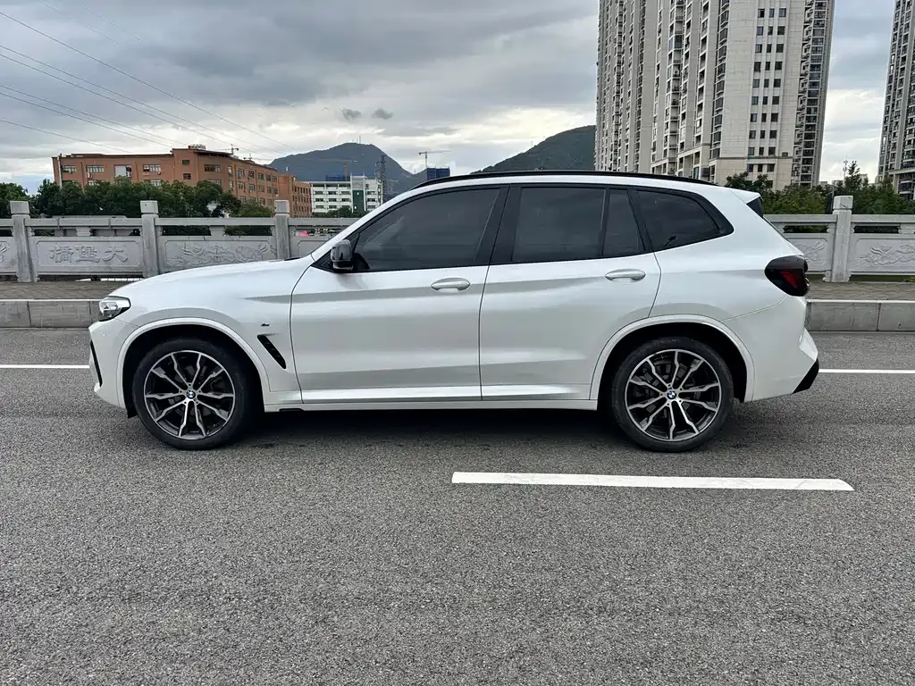 BMW X3 — фото 10