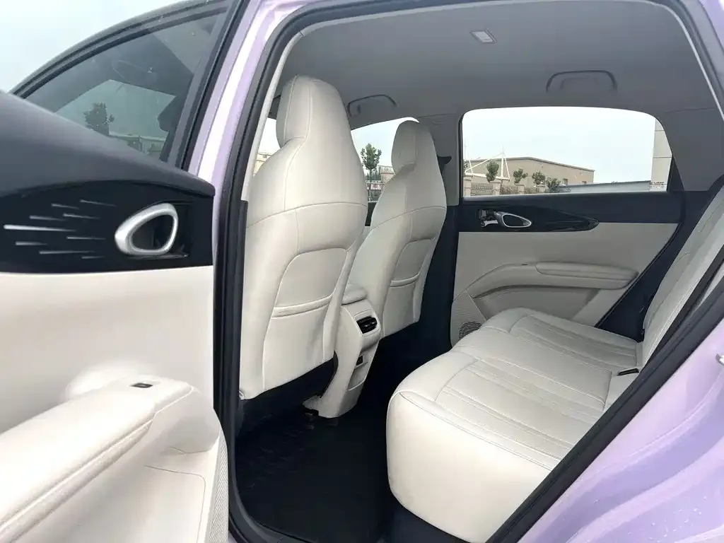 Geely Starburst — фото 2