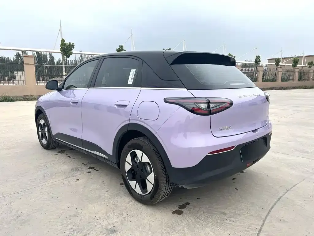 Geely Starburst — фото 8