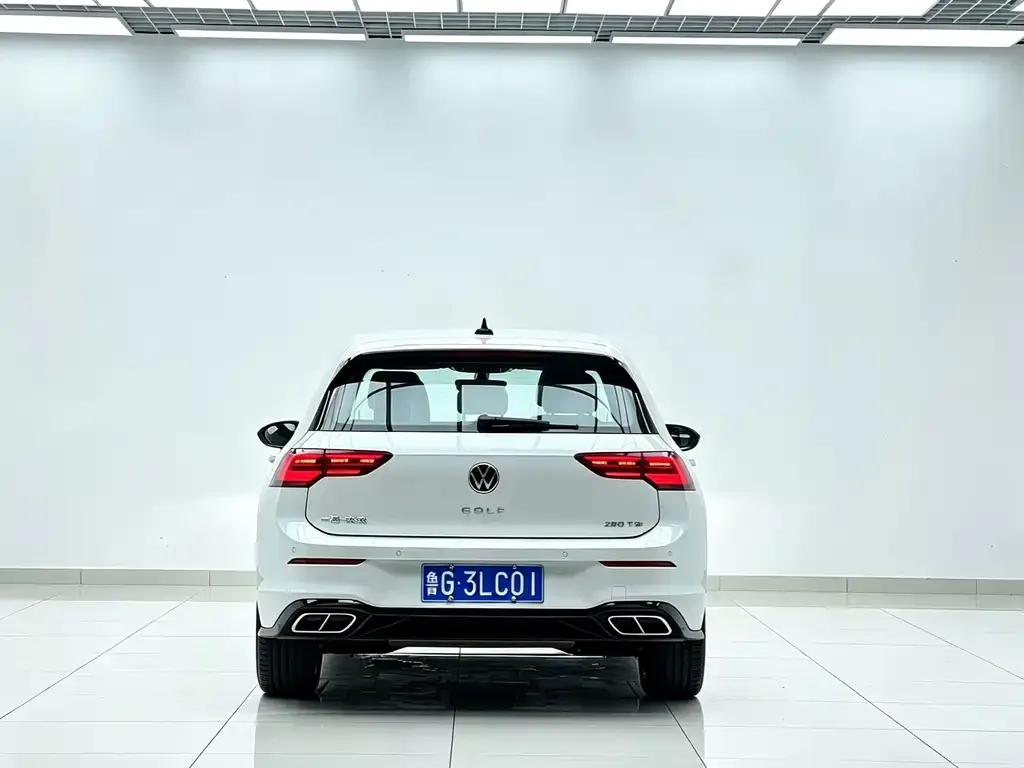 Volkswagen Golf — фото 5