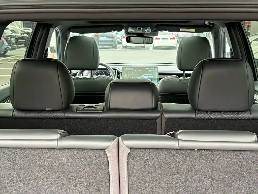 GAC Motor Trumpchi GS8 — фото 9