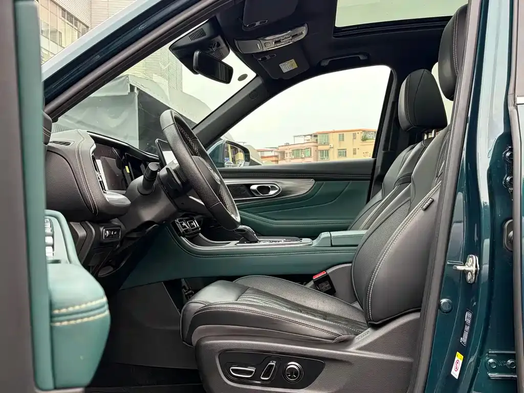 GAC Motor Trumpchi GS8 — фото 7