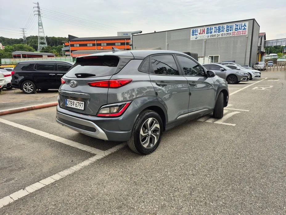 Hyundai Kona — фото 9