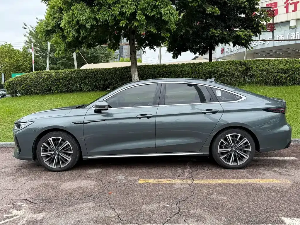 Chery Arrizo 8 PRO — фото 7