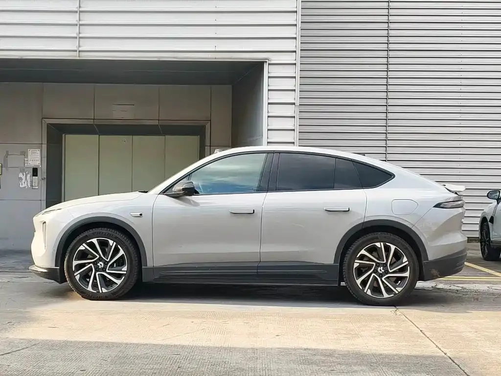 NIO EC6 — фото 6