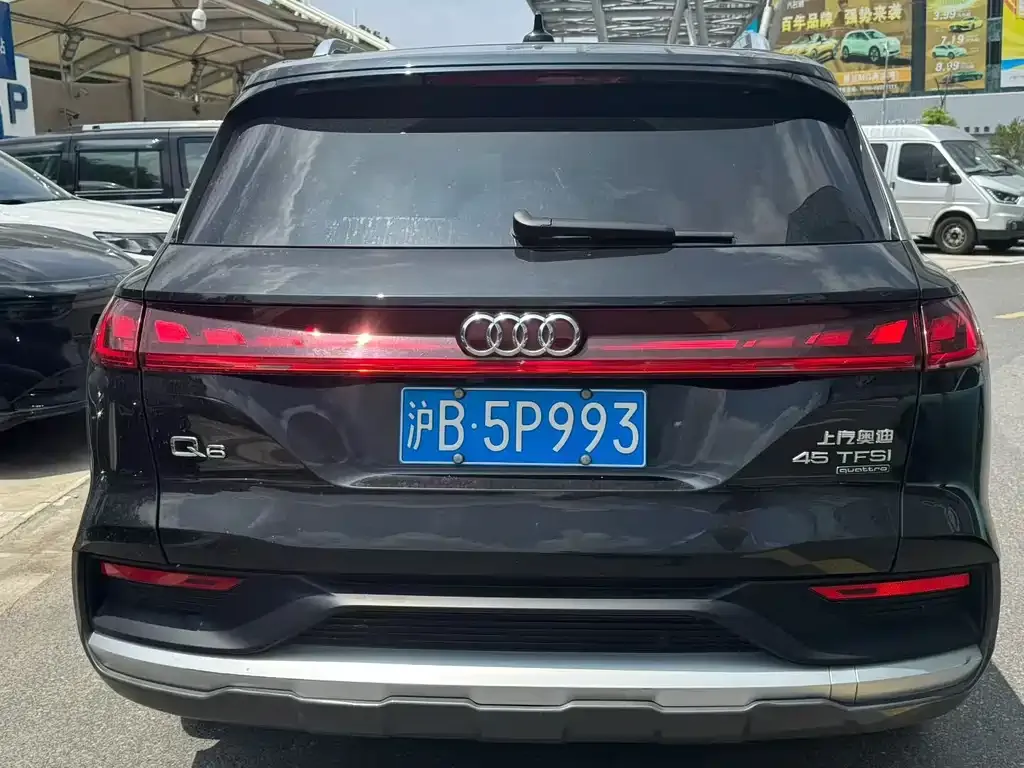 Audi Q6 — фото 8
