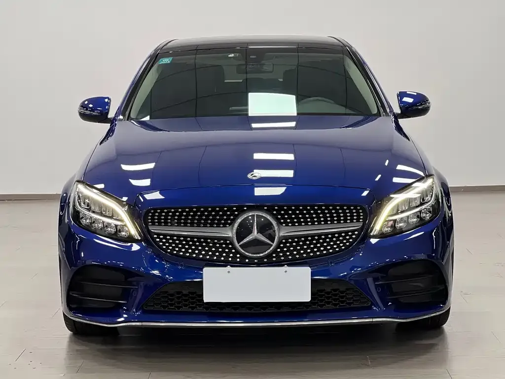 Mercedes-Benz C-Class — фото 10