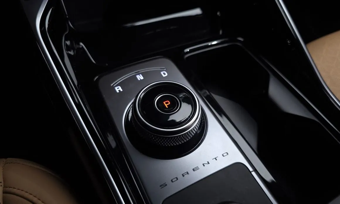 Kia Sorento — фото 2