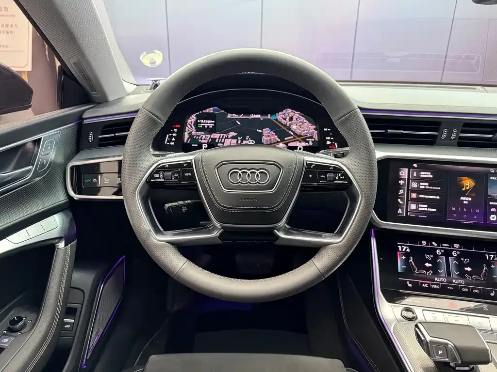 Audi A7L — фото 5