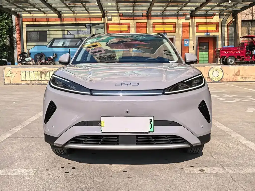 BYD Hiace 05 EV — фото 3