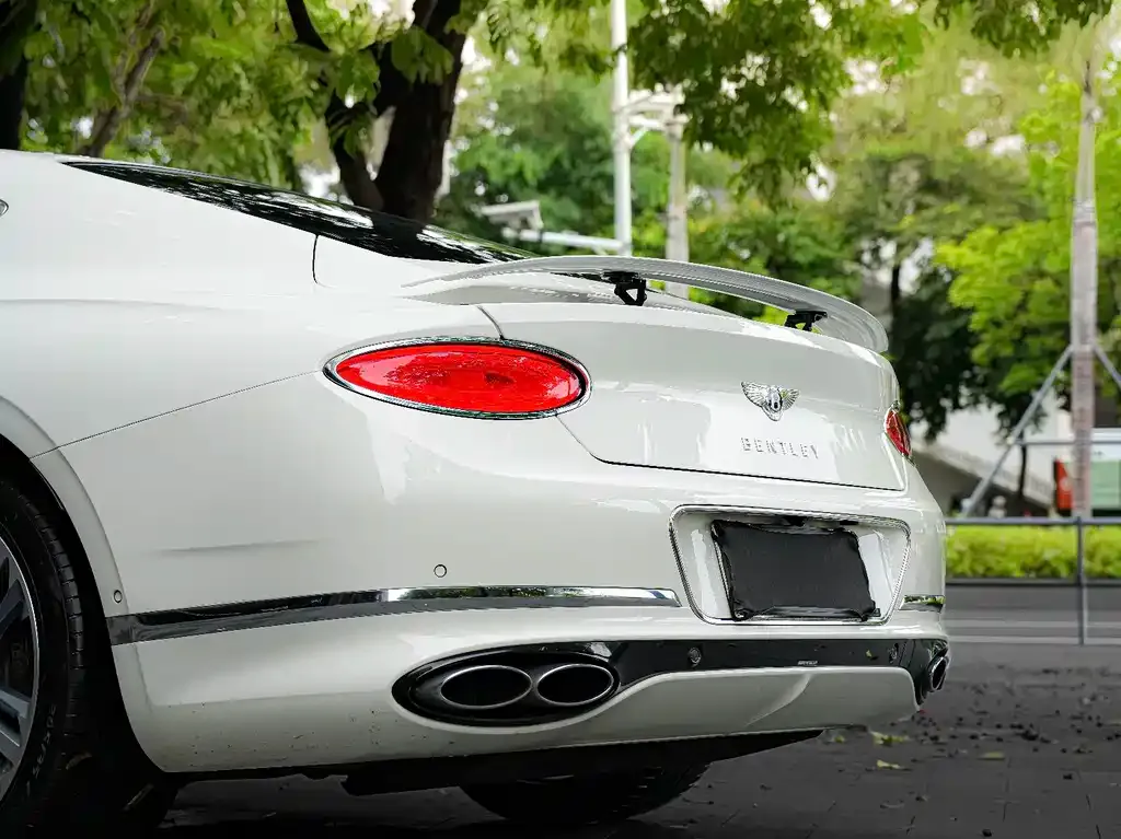 Bentley Continental — фото 9