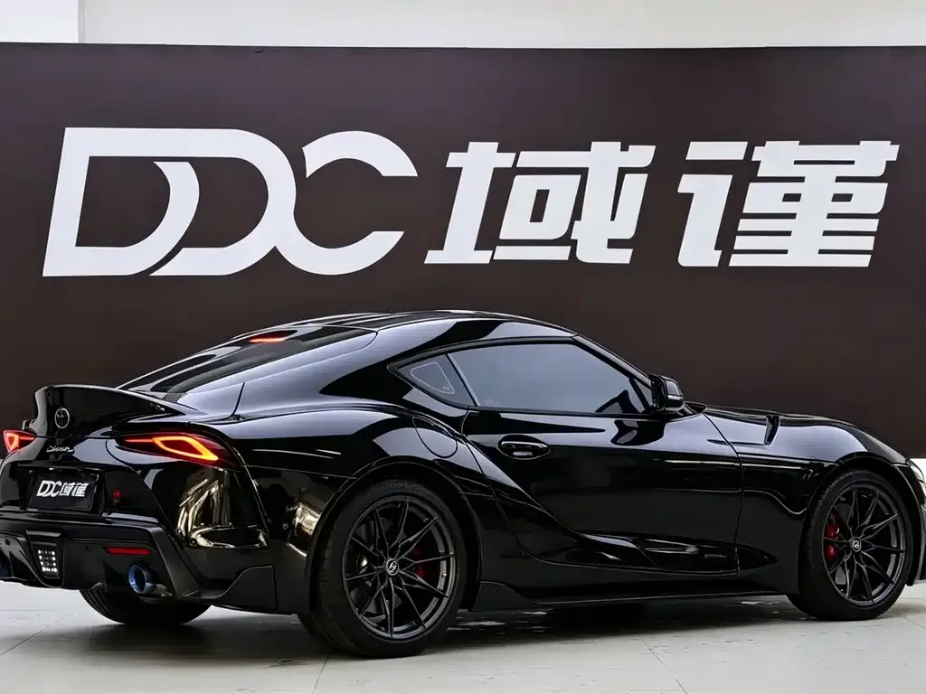 Toyota Supra — фото 8