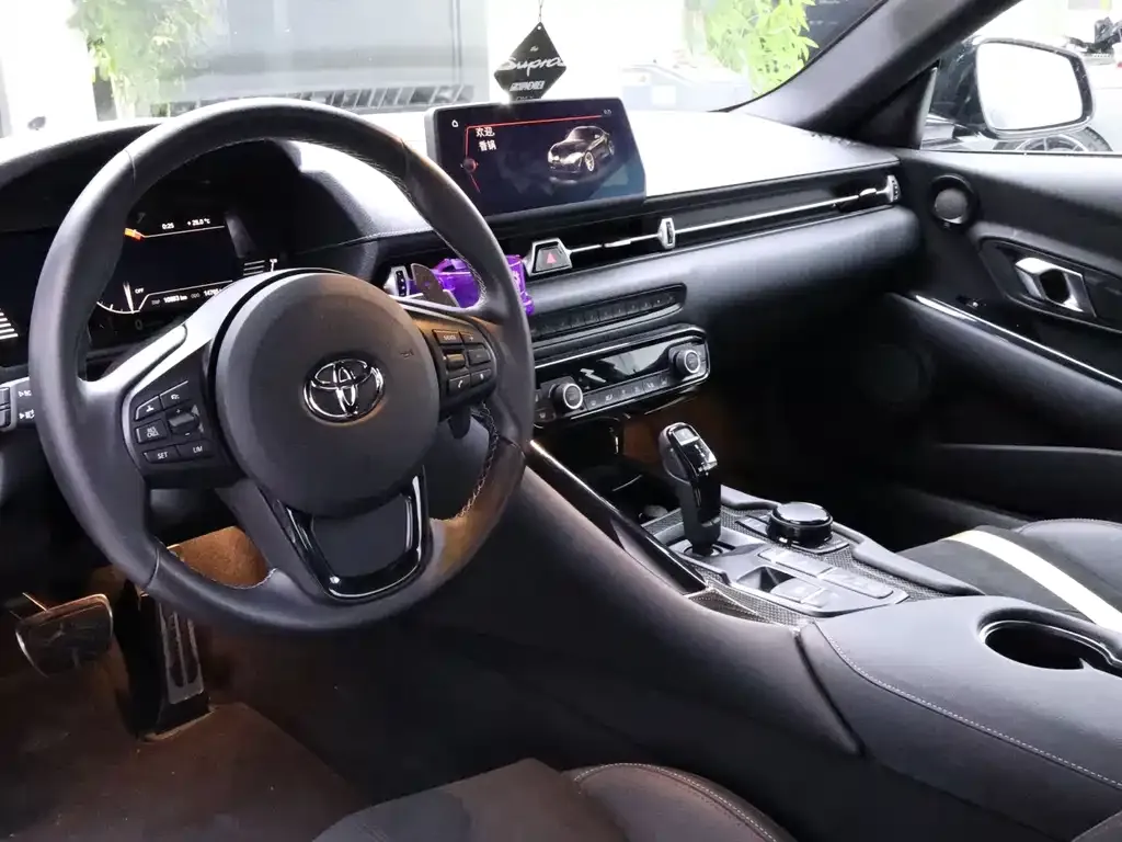 Toyota Supra — фото 7
