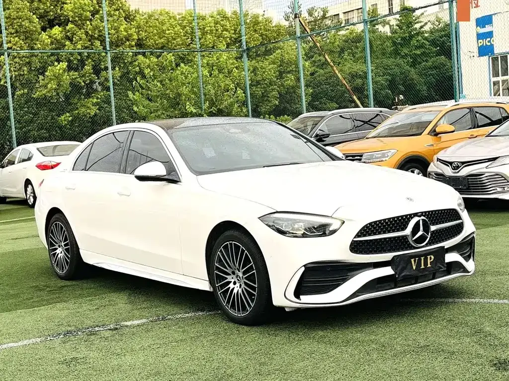 Mercedes-Benz C-Class — фото 10