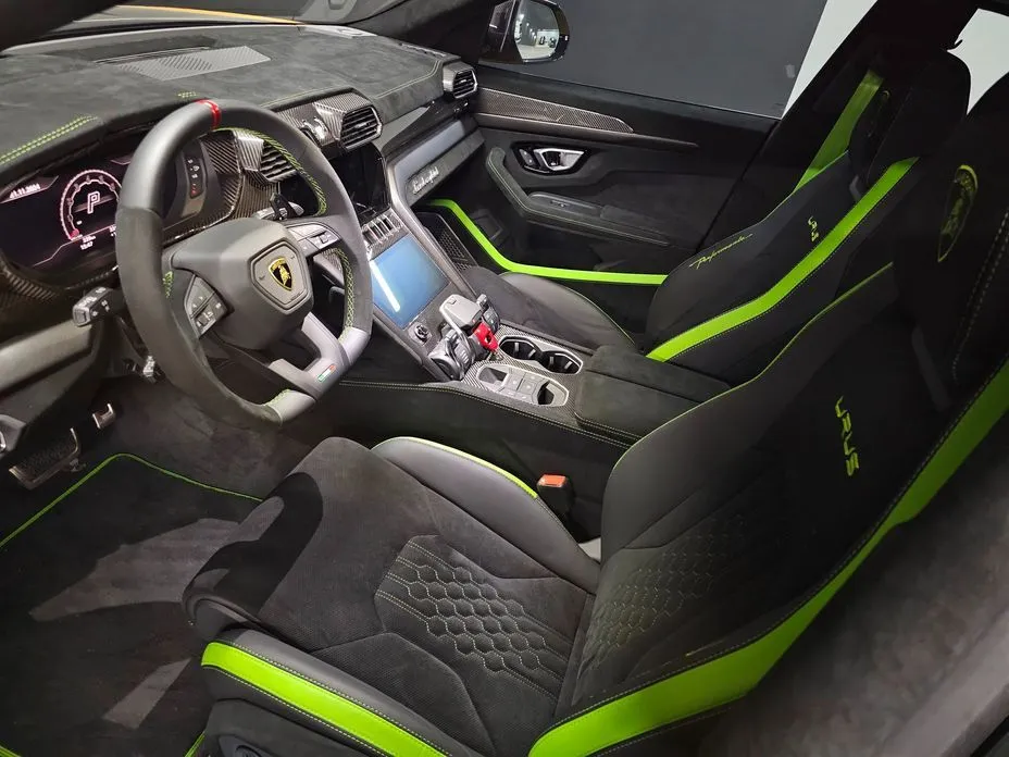 Lamborghini Urus — фото 7