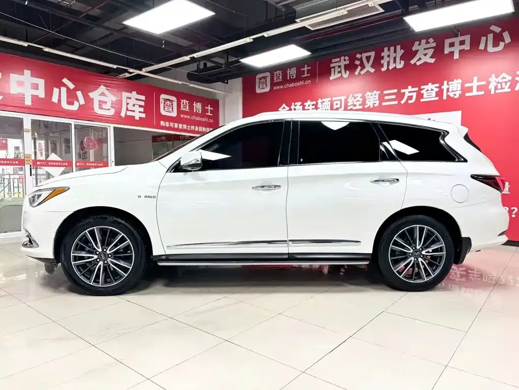 Infiniti QX60 (Import) — фото 8