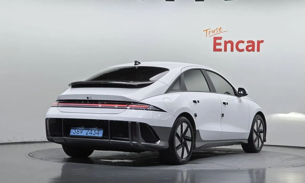 Hyundai Ioniq6 — фото 3