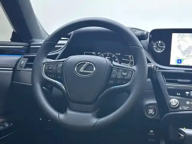 Lexus ES — фото 4