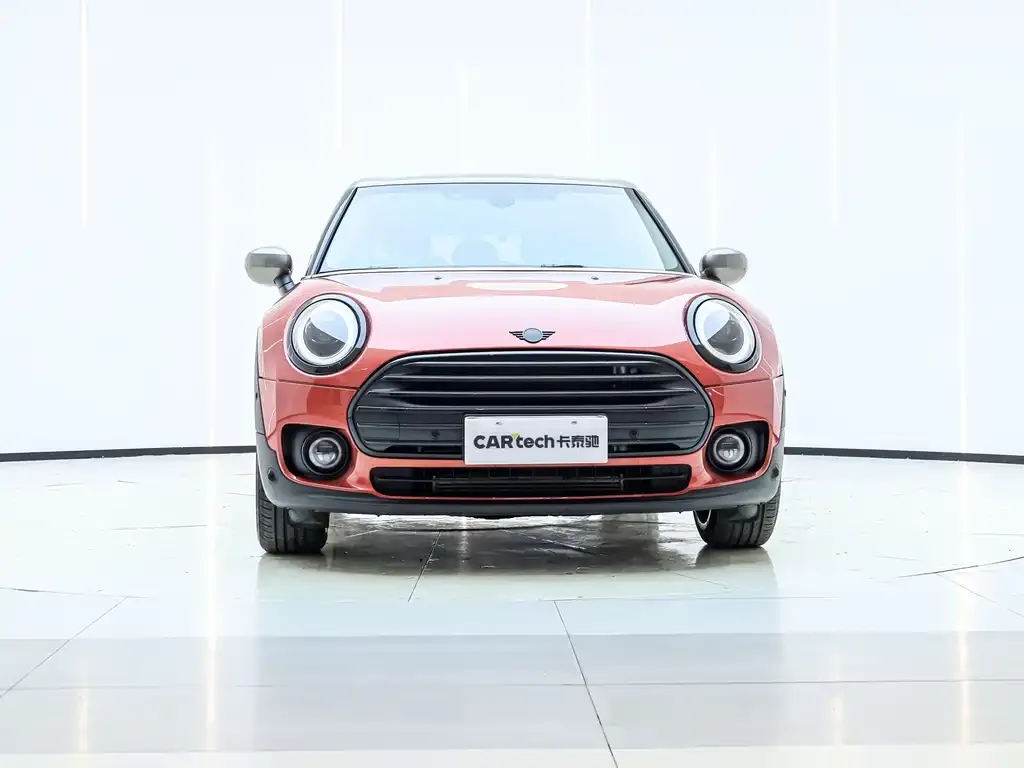 MINI Clubman — фото 2