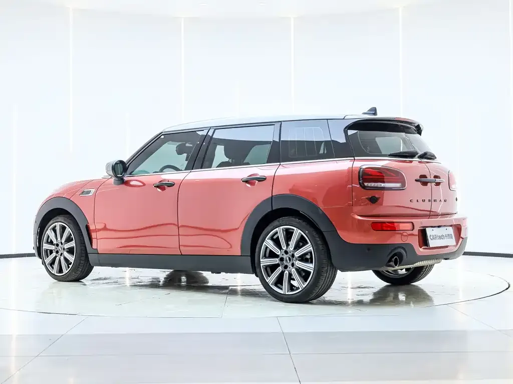 MINI Clubman — фото 7