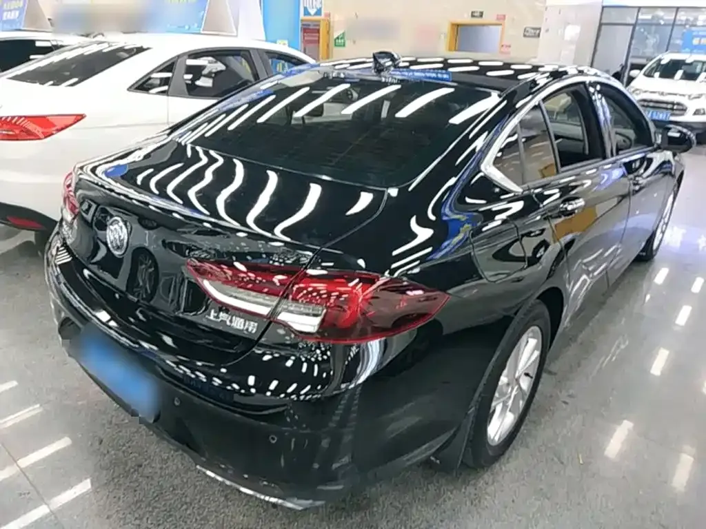 Buick Regal — фото 7