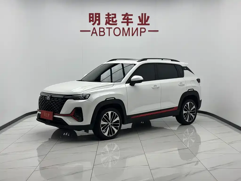 Changan CS35PLUS — фото 1